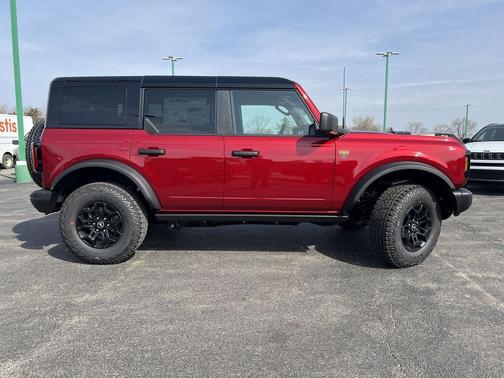 Ruby Red Metallic Tinted Clearcoat 2026 Ford Bronco Badlands