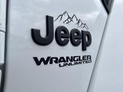 2021 Jeep Wrangler Unlimited Altitude