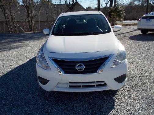 2016 Nissan Versa 1.6 S