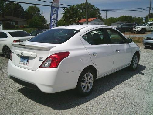 2018 Nissan Versa 1.6 SV