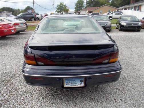 1998 Pontiac Bonneville SE