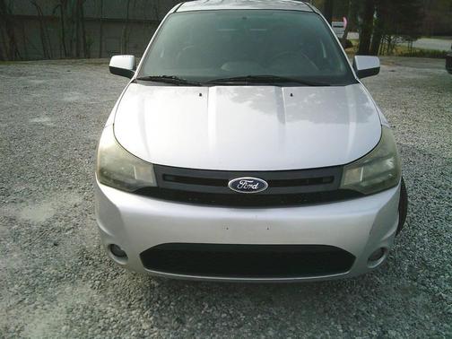 2010 Ford Focus SES