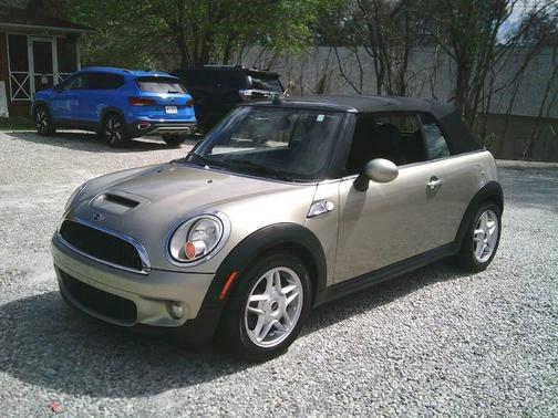 2009 MINI Cooper S Base