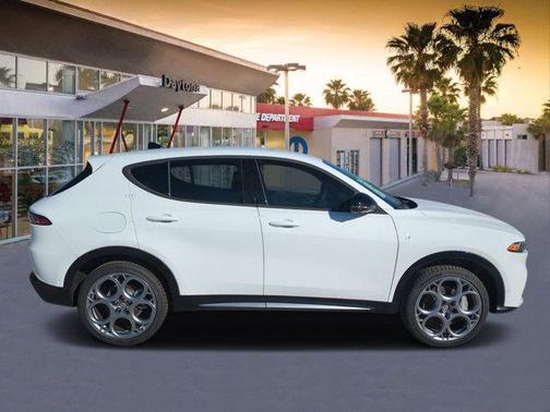 2024 Alfa Romeo Tonale Ti