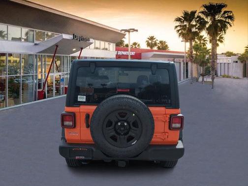 2025 Jeep Wrangler Sport