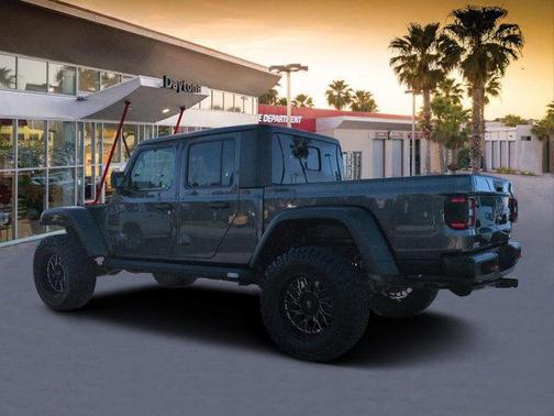 Granite Crystal Clearcoat Metallic 2021 Jeep Gladiator Rubicon