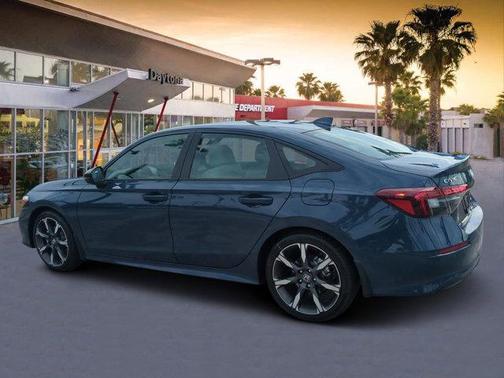 2025 Honda Civic Hybrid