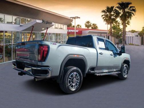 2024 GMC Sierra 2500 SLE