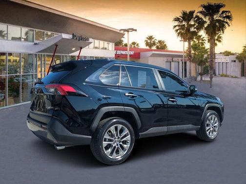 2020 Toyota RAV4 Limited