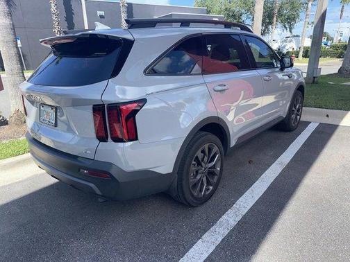 2023 Kia Sorento X-Line EX