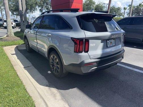 2023 Kia Sorento X-Line EX
