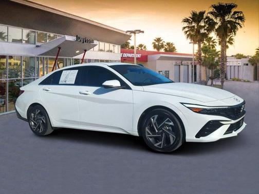 2025 Hyundai ELANTRA HEV Limited