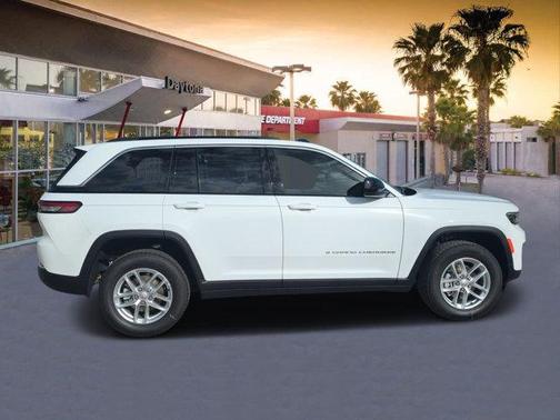 2025 Jeep Grand Cherokee Laredo X