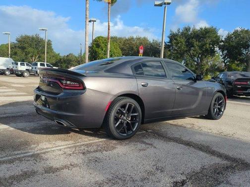 2022 Dodge Charger SXT