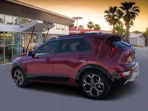 2025 Kia Niro EX Touring