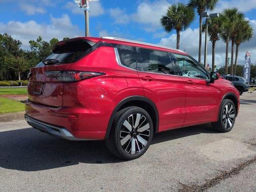 2025 Mitsubishi Outlander SEL
