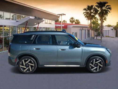 2025 MINI Countryman S