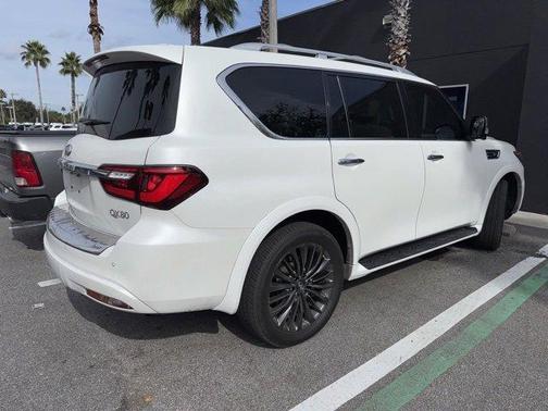 2022 INFINITI QX80 SENSORY