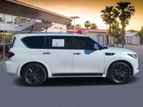 2022 INFINITI QX80 SENSORY