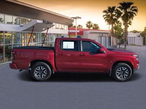 2024 Nissan Frontier SL