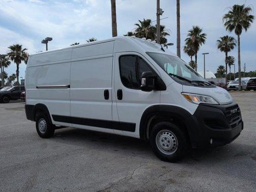 Bright White Clearcoat 2025 RAM ProMaster 2500 High Roof