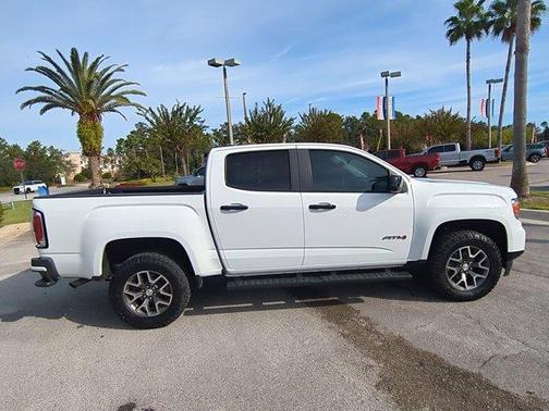 2022 GMC Canyon AT4
