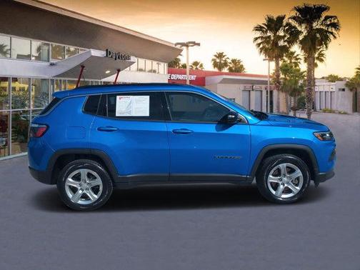 2023 Jeep Compass Latitude