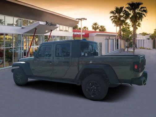 2025 Jeep Gladiator Sport