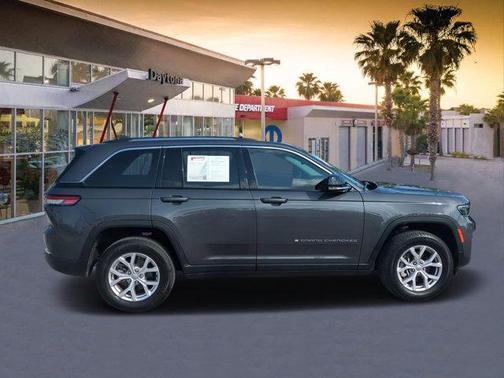 2022 Jeep Grand Cherokee Limited