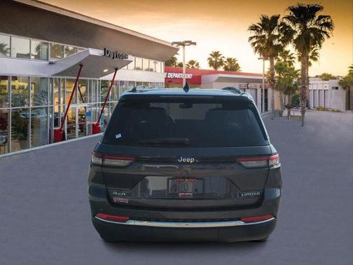 2022 Jeep Grand Cherokee Limited