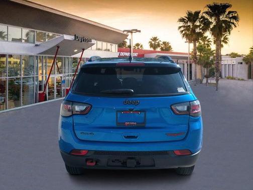 2023 Jeep Compass Trailhawk