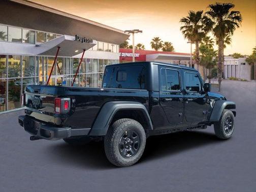 2026 Jeep Gladiator Sport