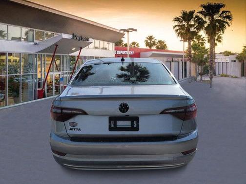 Pyrite Silver Metallic 2021 Volkswagen Jetta 1.4T SE