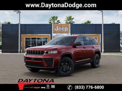 Velvet Red Pearlcoat 2026 Jeep Grand Cherokee Laredo