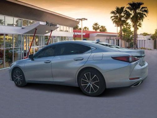 2024 Lexus ES 350 