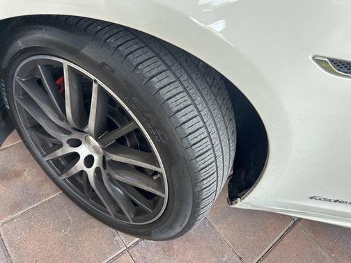 2019 Maserati Ghibli GranLusso