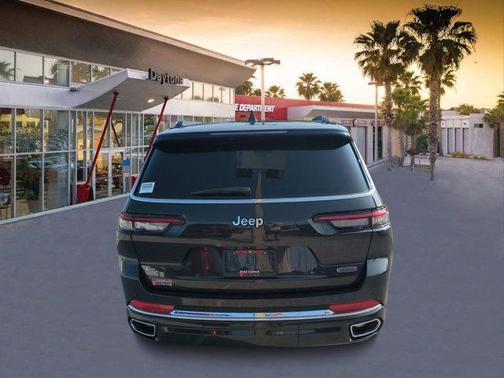 2023 Jeep Grand Cherokee L Overland