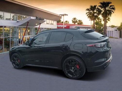 2024 Alfa Romeo Stelvio Ti