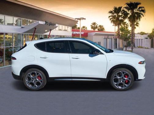 2024 Alfa Romeo Tonale Ti