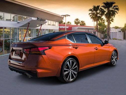 2021 Nissan Altima 2.5 SR