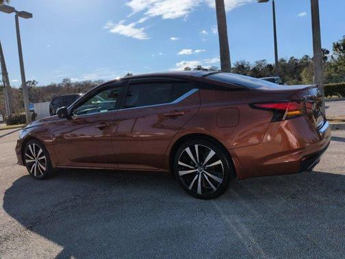 2021 Nissan Altima 2.5 SR