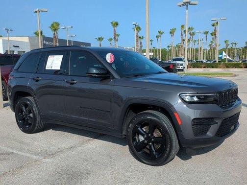 2024 Jeep Grand Cherokee Laredo