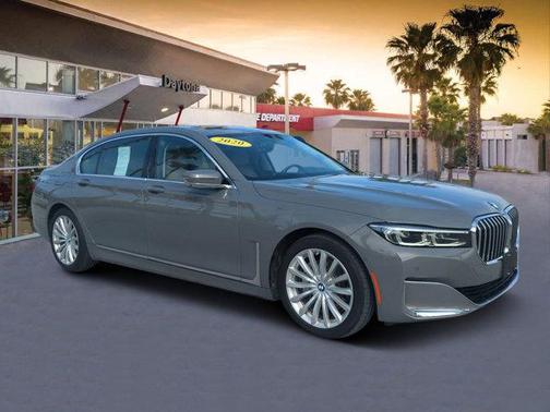2022 BMW 740 i xDrive