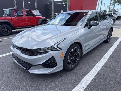 2022 Kia K5 GT-Line