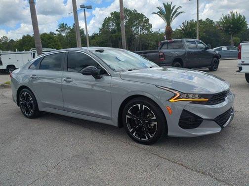 2022 Kia K5 GT-Line