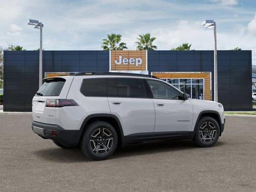 Bright White Clearcoat 2026 Jeep Cherokee LAREDO/LIMITED