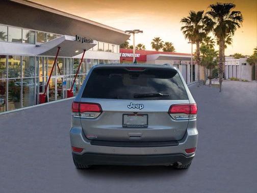 2021 Jeep Grand Cherokee Laredo E