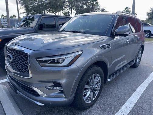 2021 INFINITI QX80 Luxe