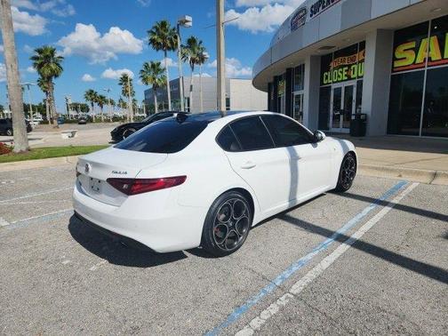 2022 Alfa Romeo Giulia Ti