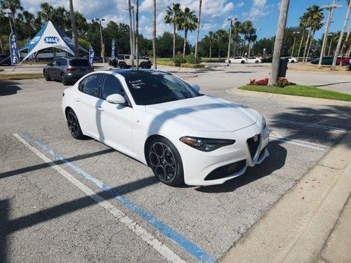 2022 Alfa Romeo Giulia Ti